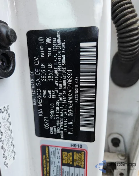 2021 Kia Rio Lx из США, поврежденный, VIN 3KPA24AD3ME406391